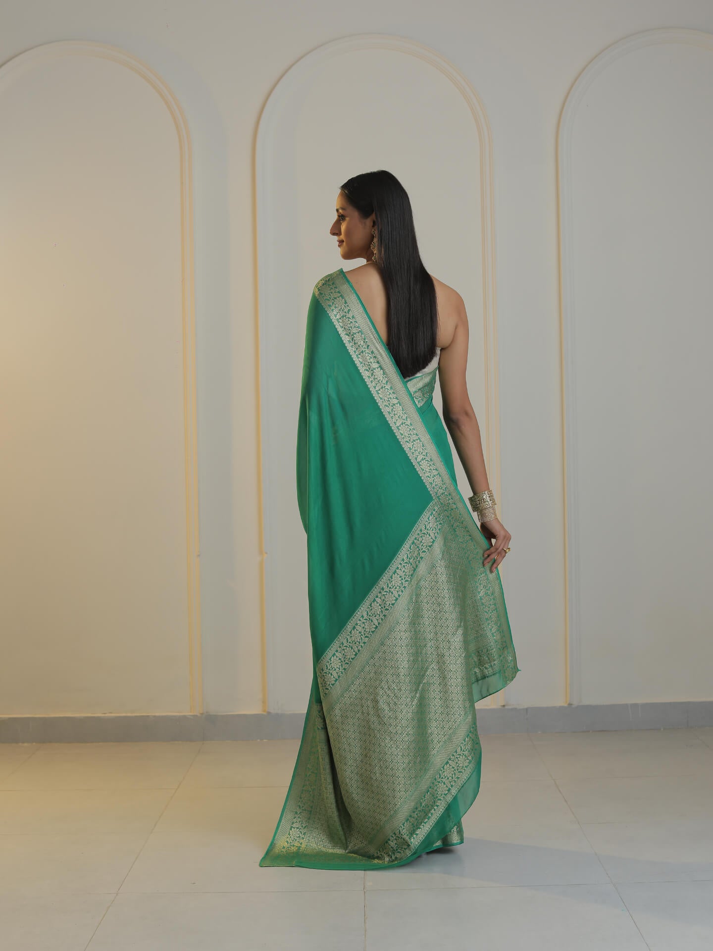 BAZM - GREEN CREPE PLAIN SAREE