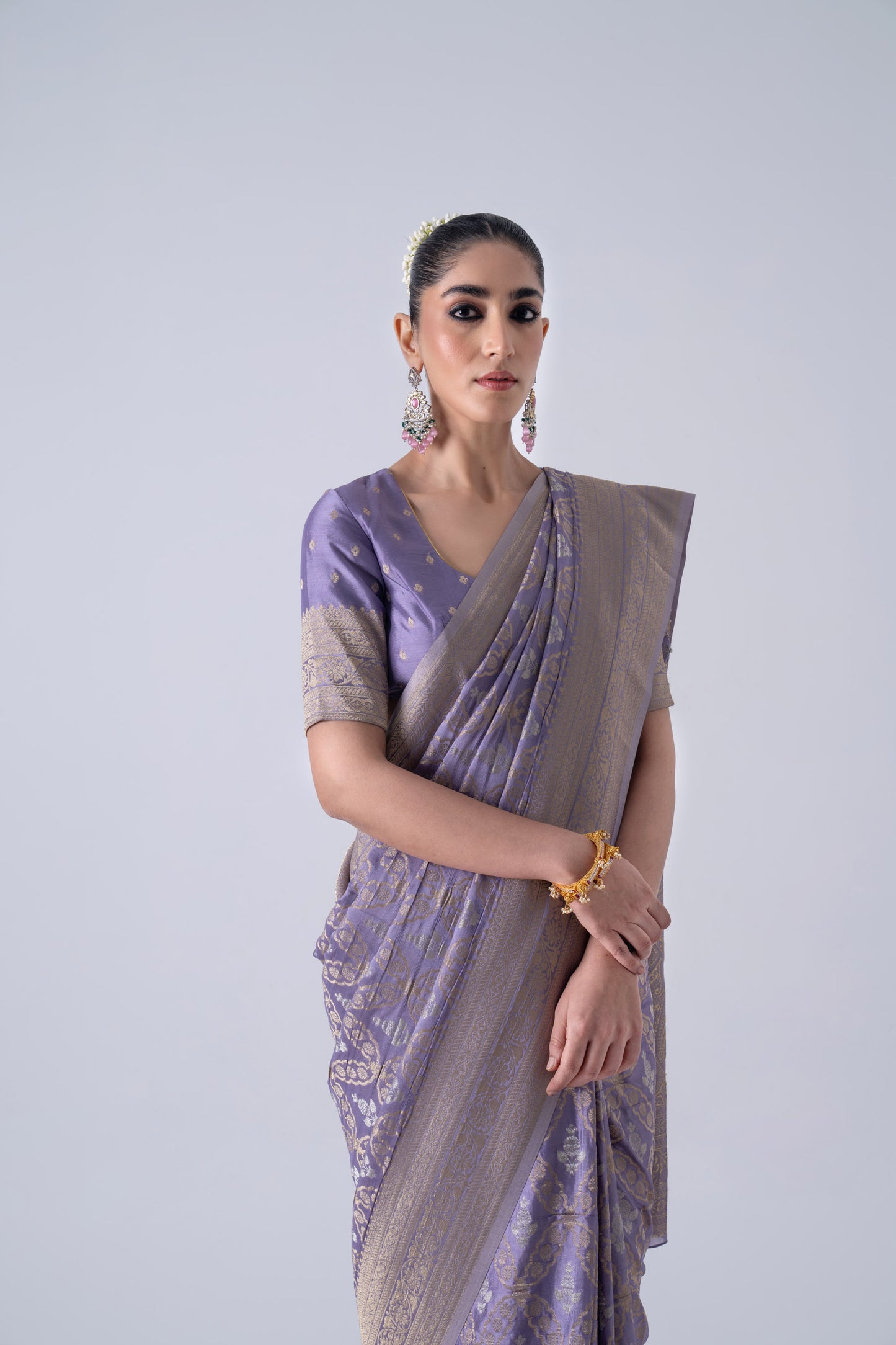Lilac Viscose Saree With Silver And Gold Zari