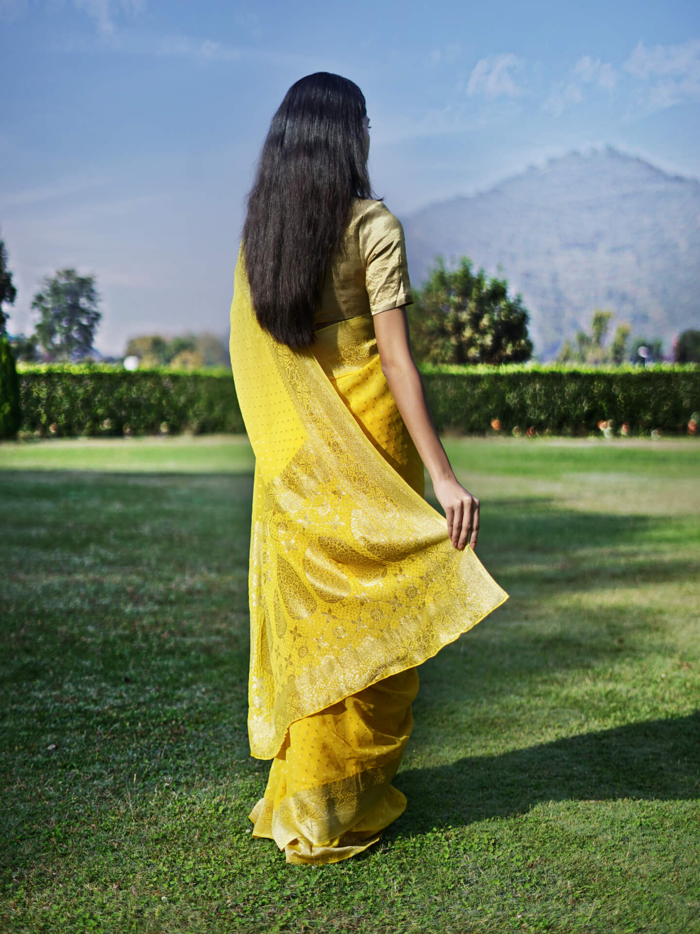 ROMA - YELLOW VISCOSE SAREE POLKA DOTS