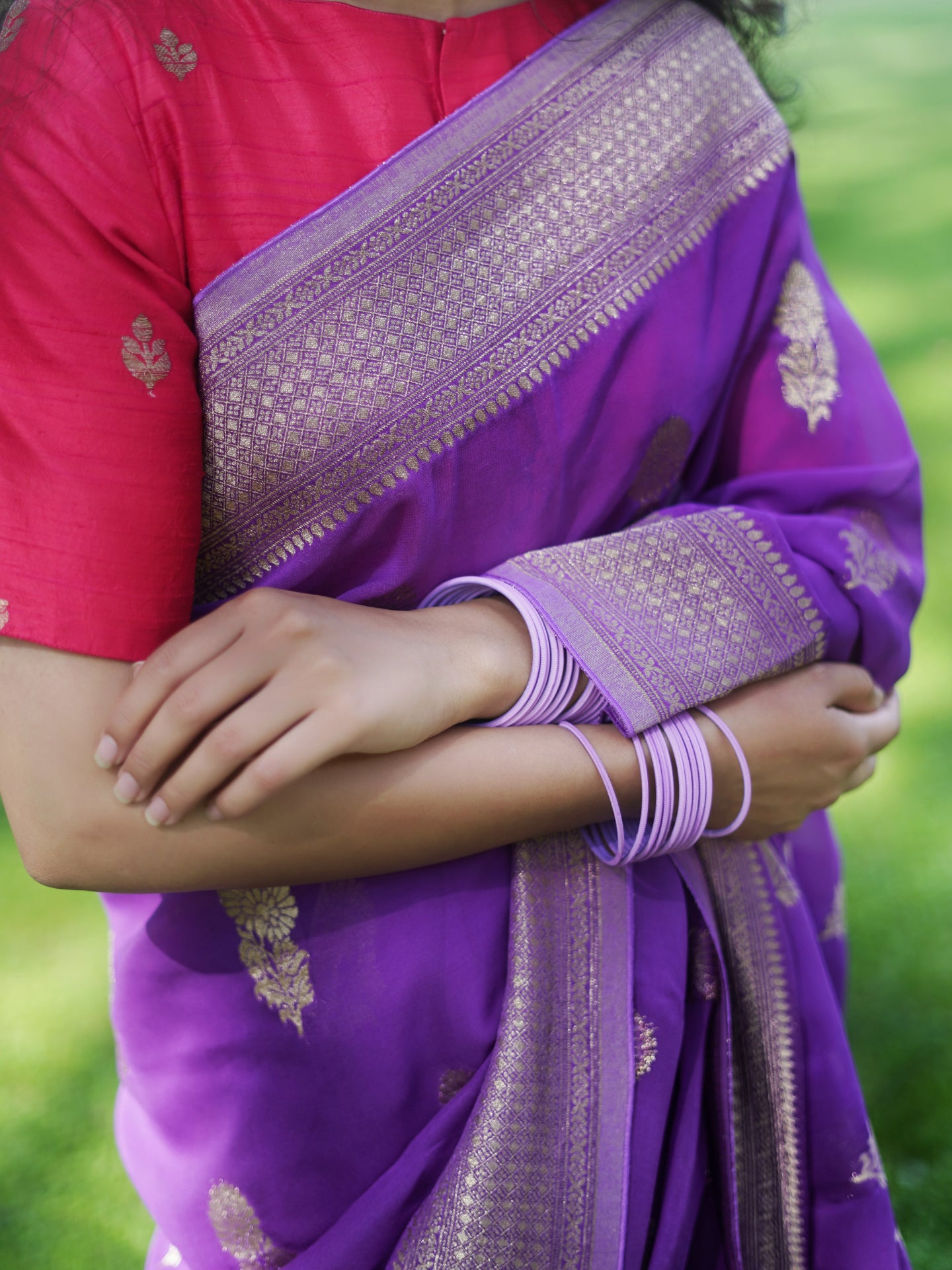 NISHA - PURPLE VISCOSE SAREE WITH BUTTA