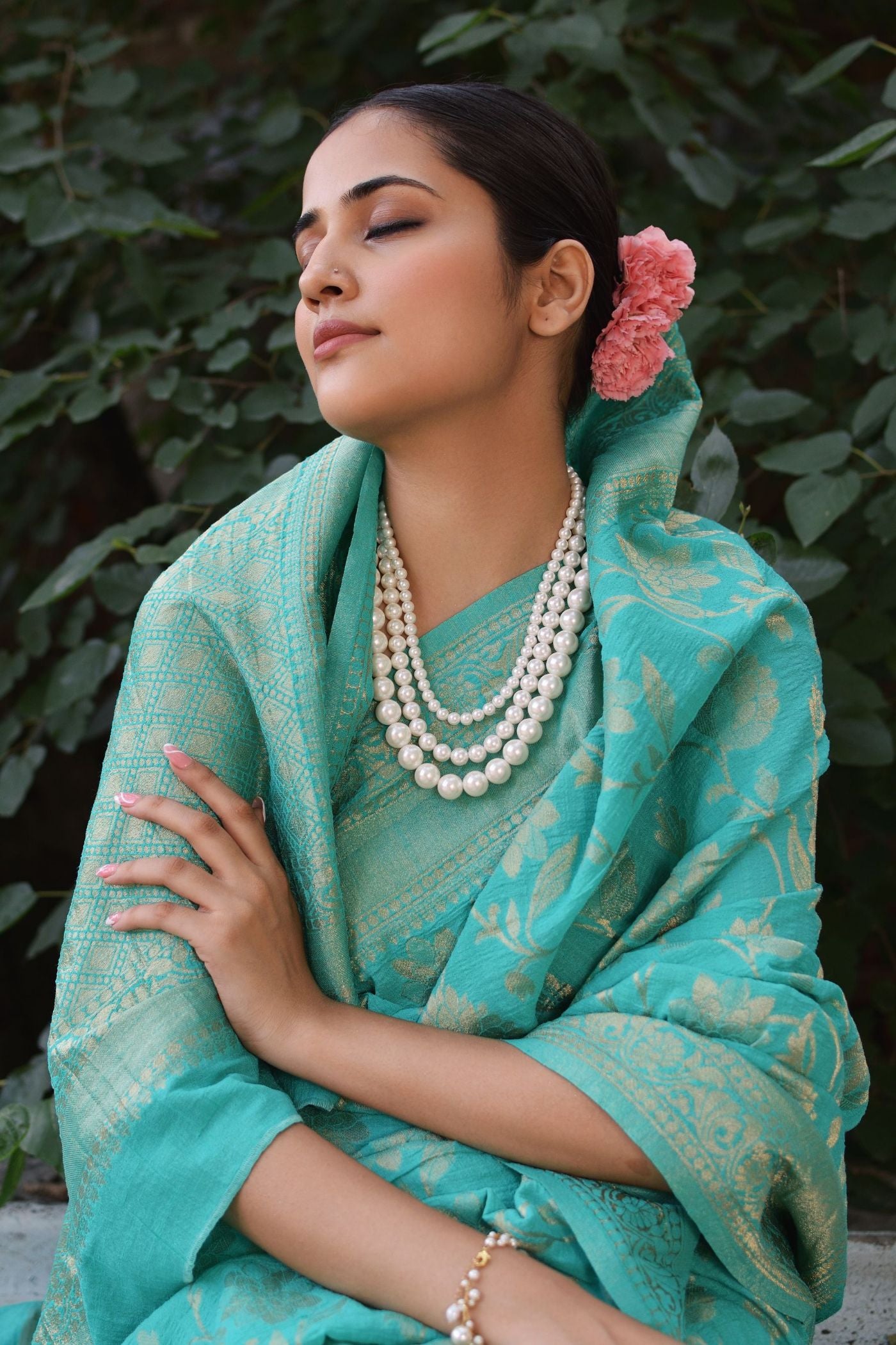 Georgette Brocade - Rooprekha