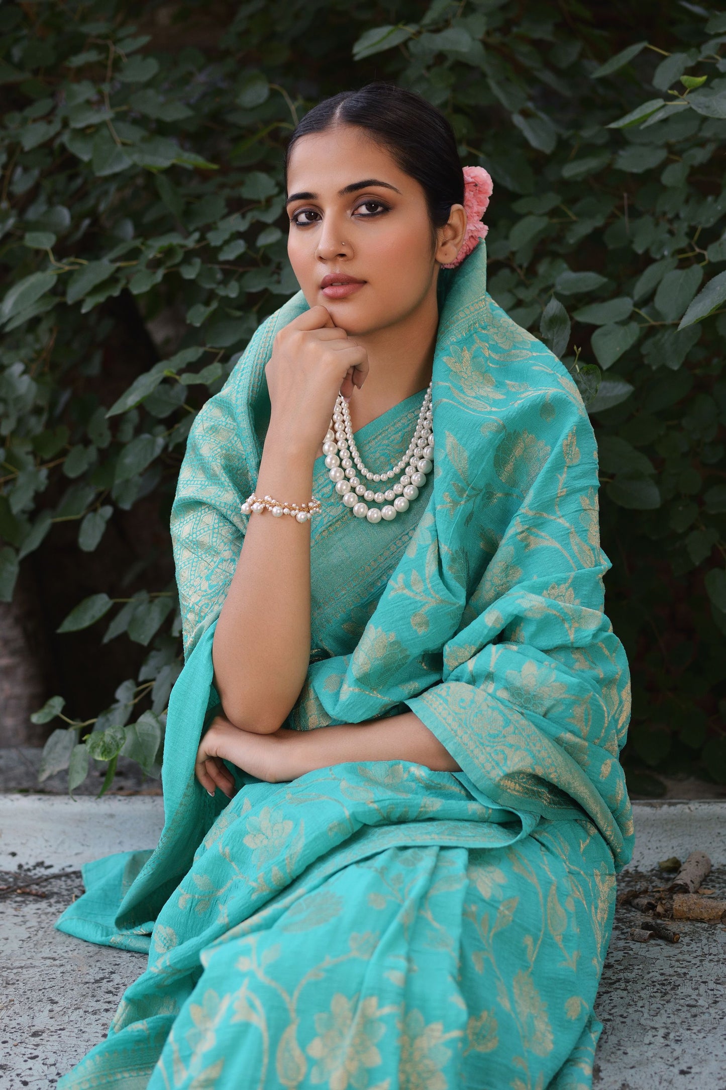 Georgette Brocade - Rooprekha