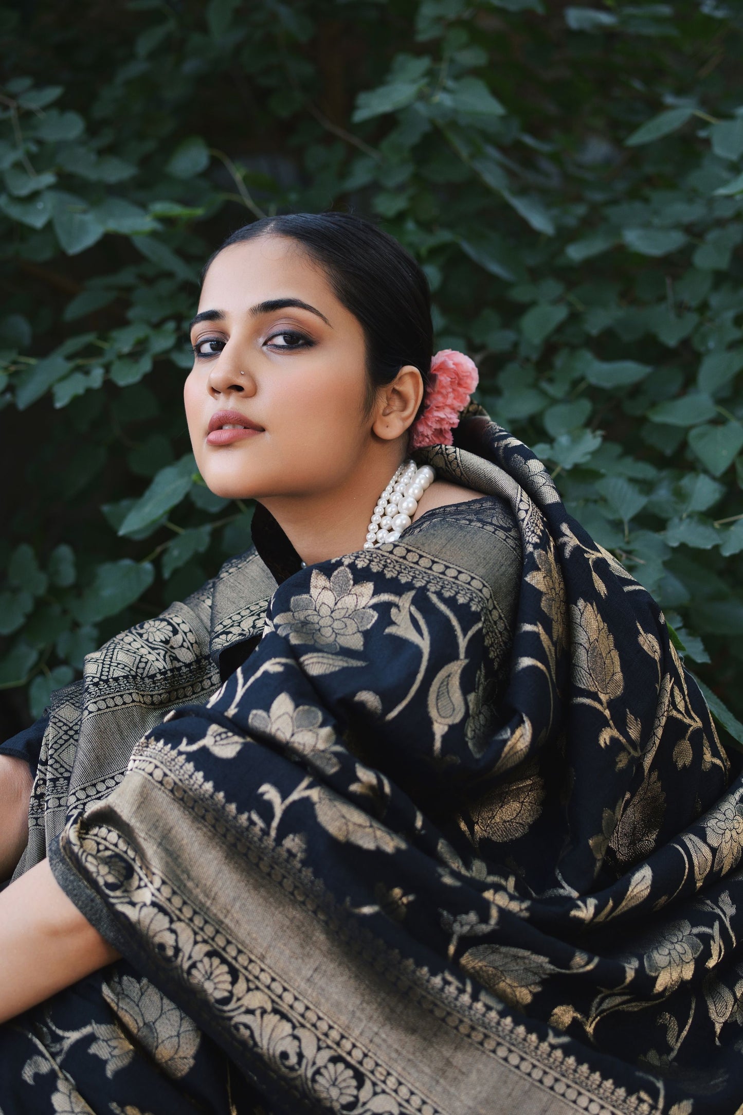 Georgette Brocade - Rooprekha
