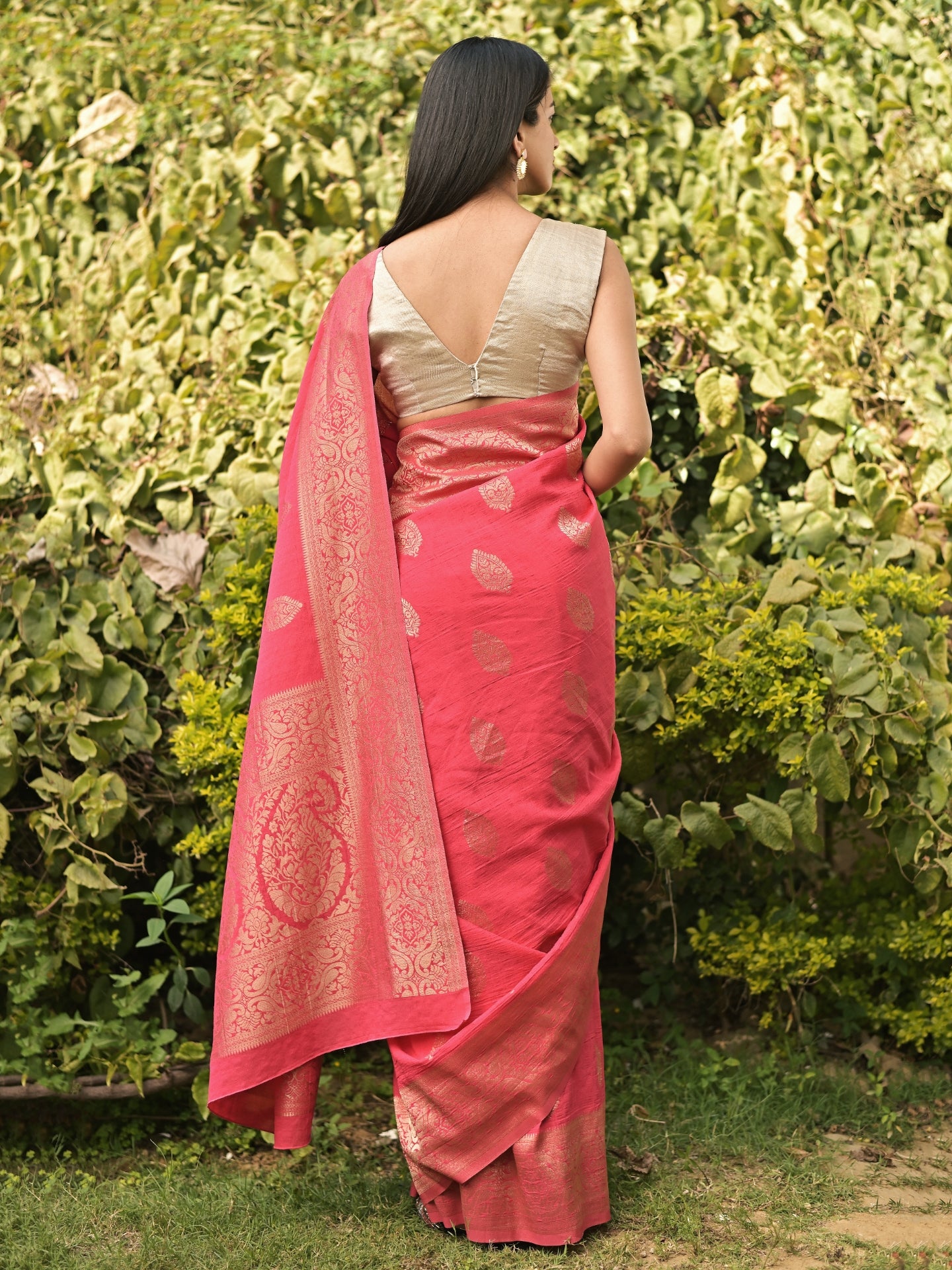 SIYA - CARROT PINK VISCOSE SAREE WITH OVERALL BUTTA