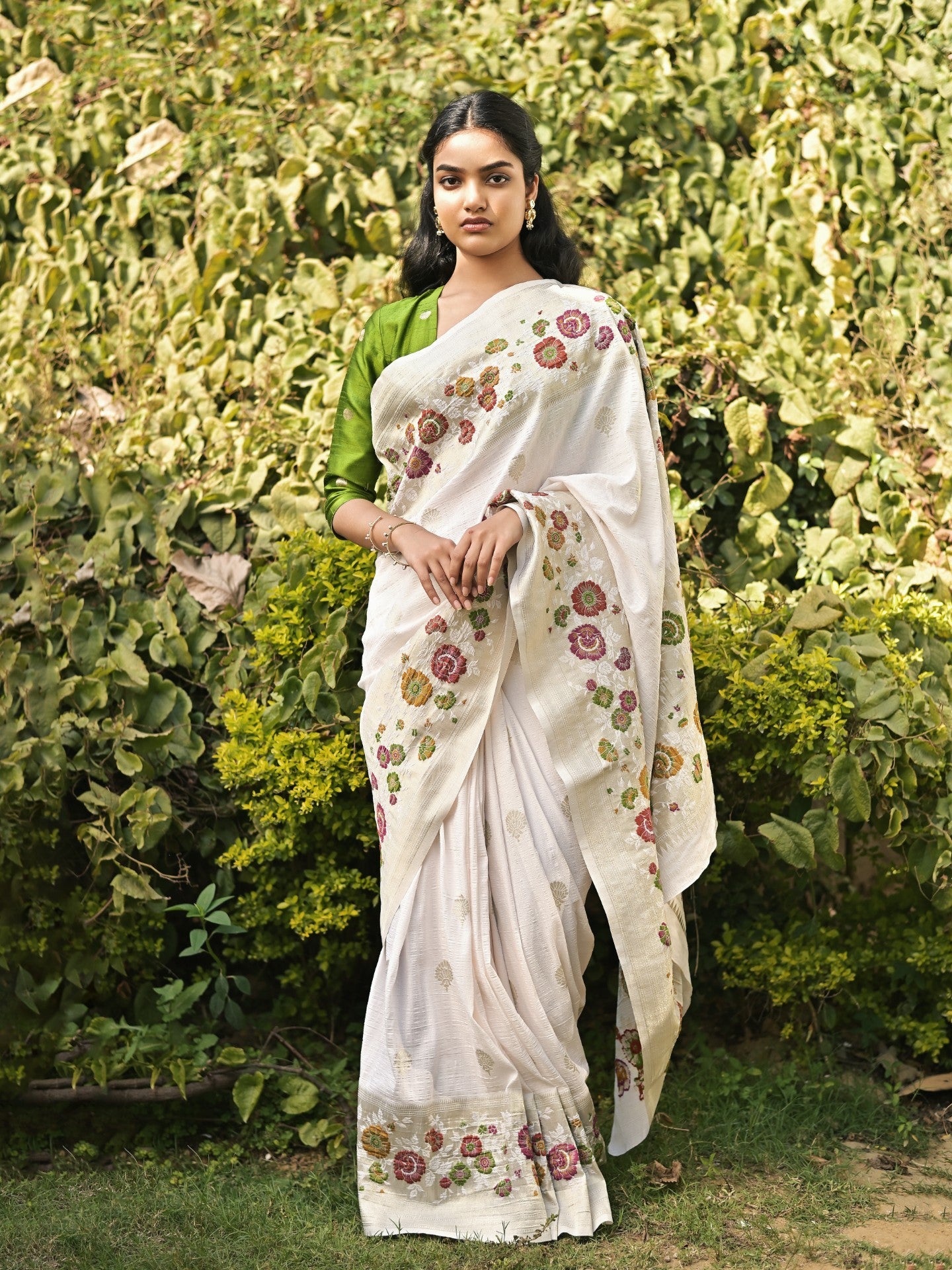 ELINA - OFF WHITE VISCOSE SAREE OVERALL BUTTI WITH COLOURFUL FLORAL BORDER