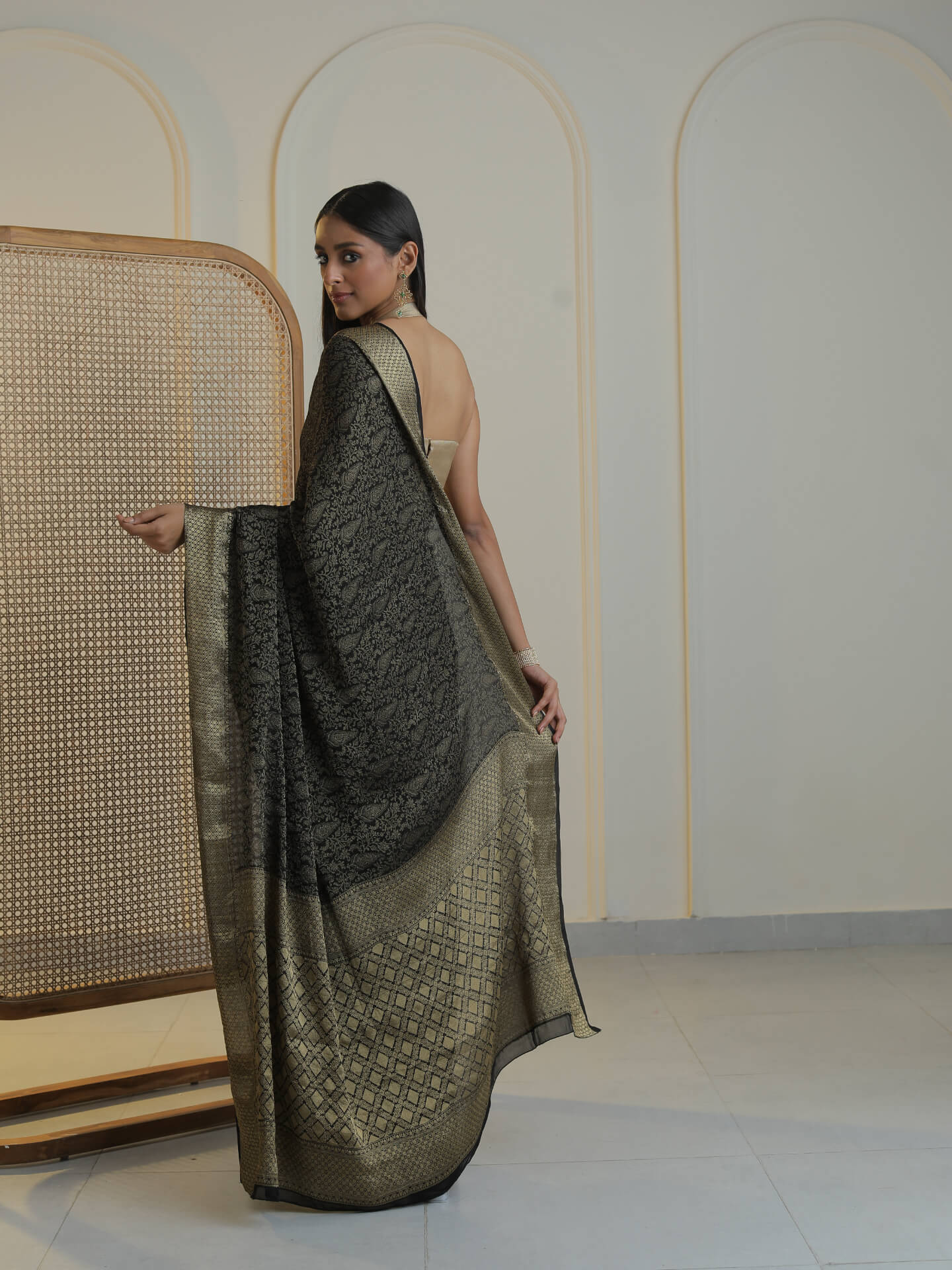SIYAH - BLACK SATIN CREPE SAREE