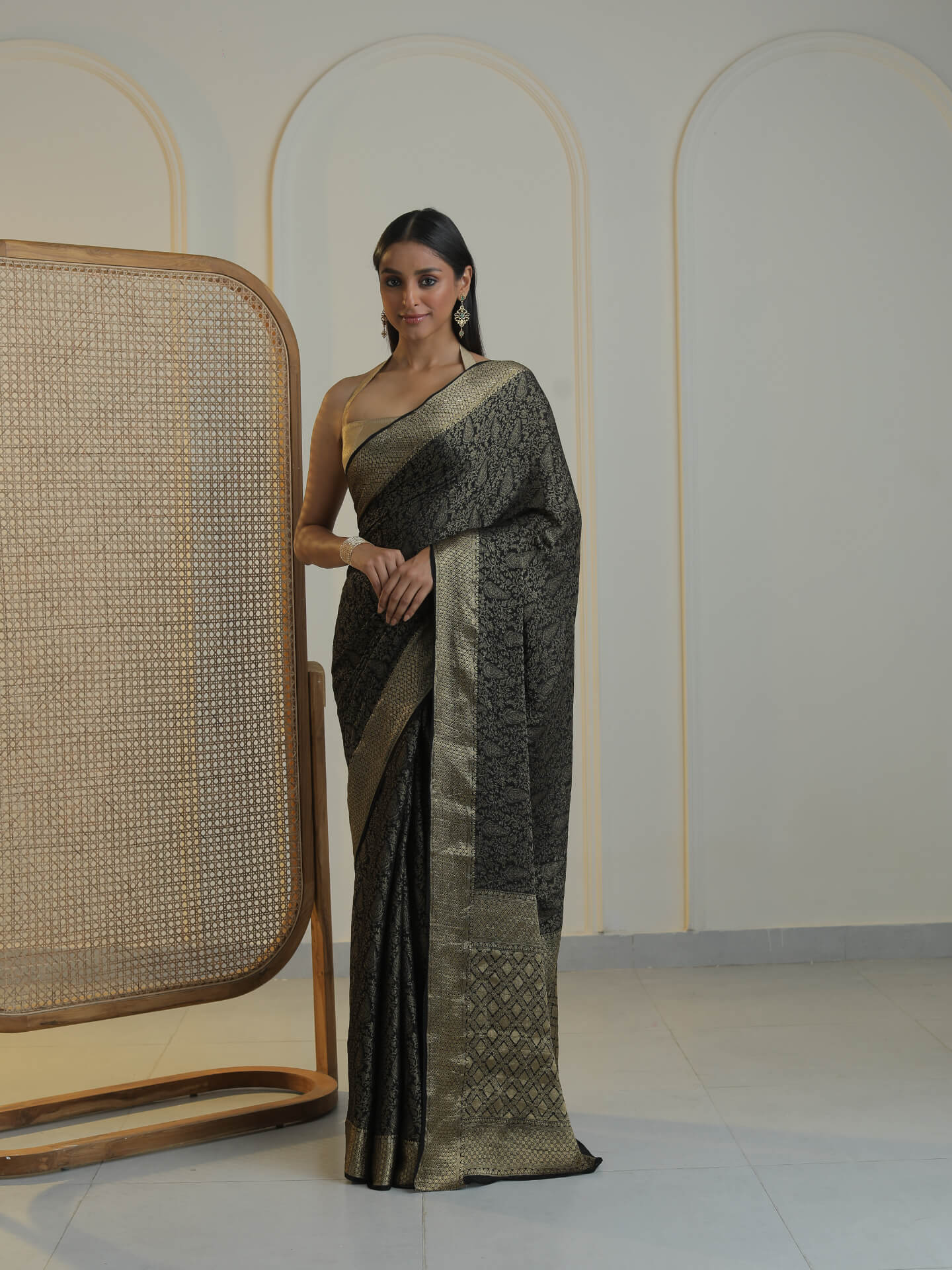 SIYAH - BLACK SATIN CREPE SAREE