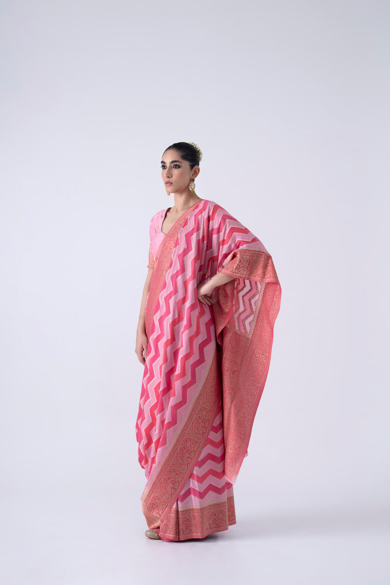 Pink Saree With Zizag Pattern