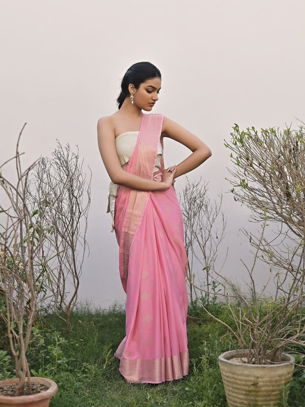 ANIKA - LIGHT PINK CREPE SAREE WITH OVERALL ZIG ZAG WITH BUTTA