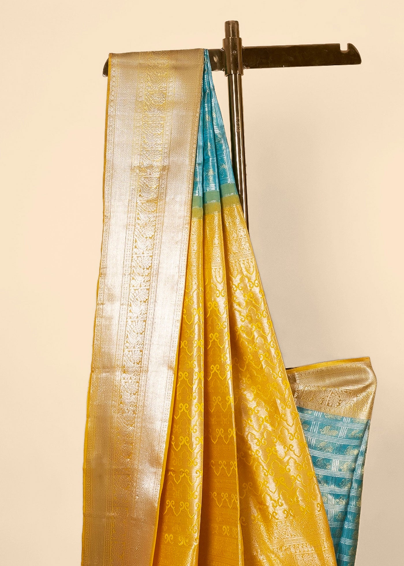 Kanchipuram Silk Saree - Aabh
