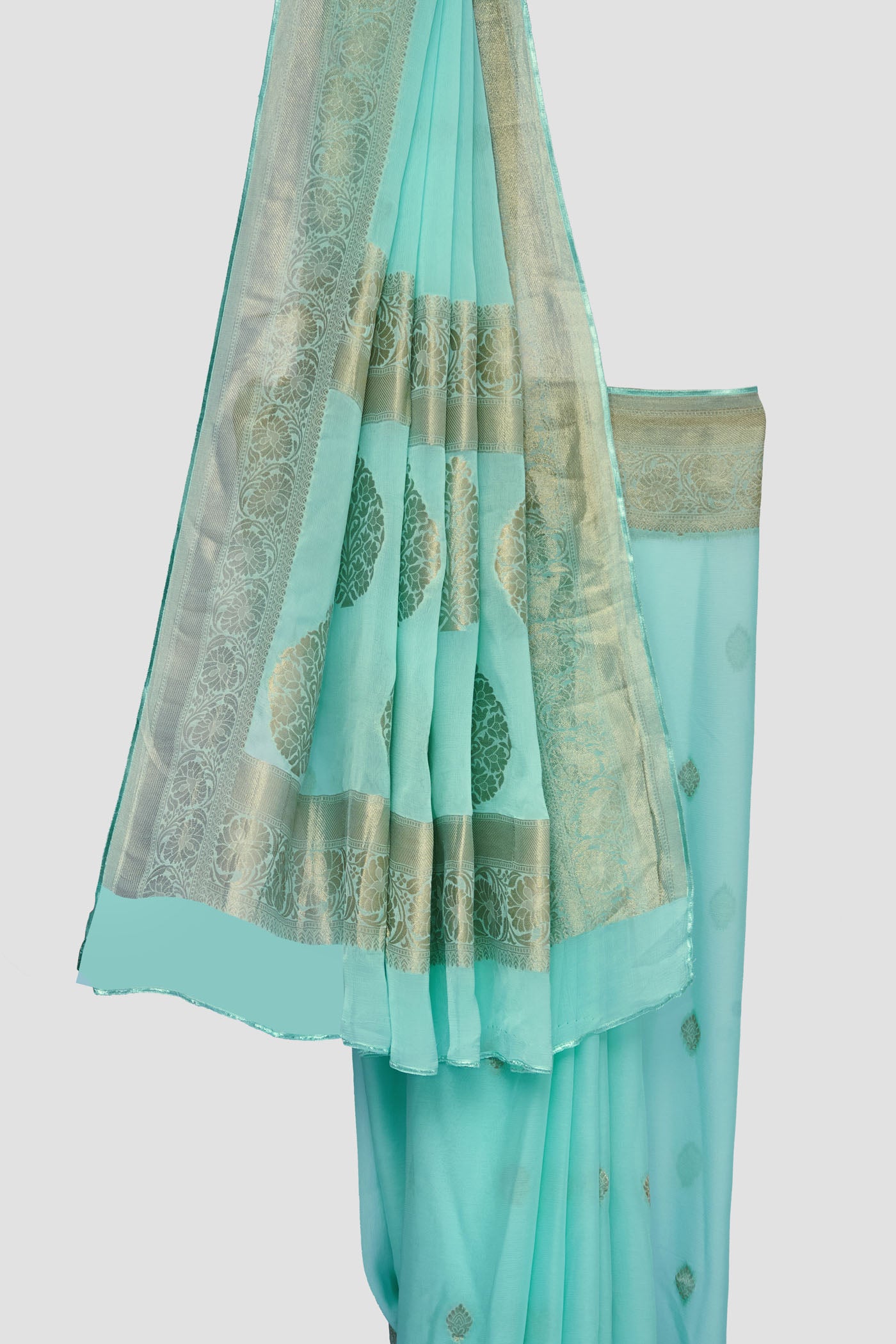 Fashionable Georgette Leaf Print Saree